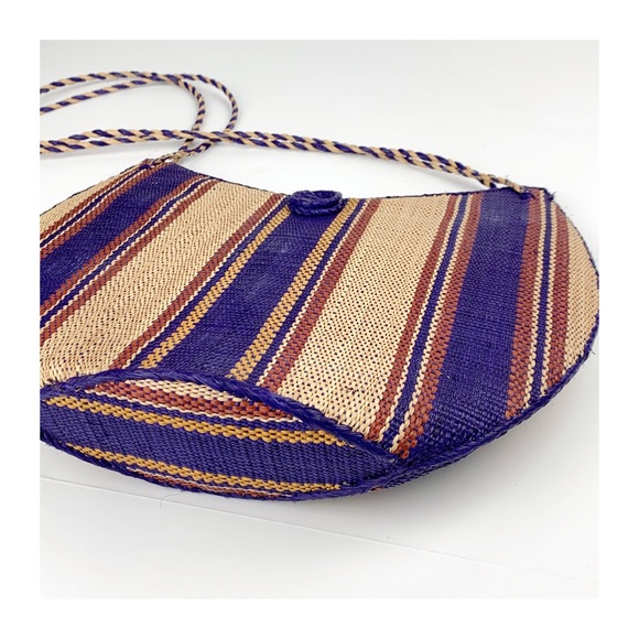 Vintage Striped Wicker Bag - Picture 3 of 5